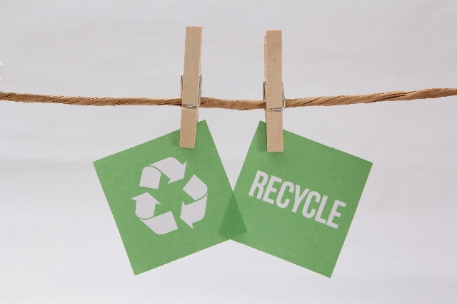 リサイクル料金とリサイクルマーク